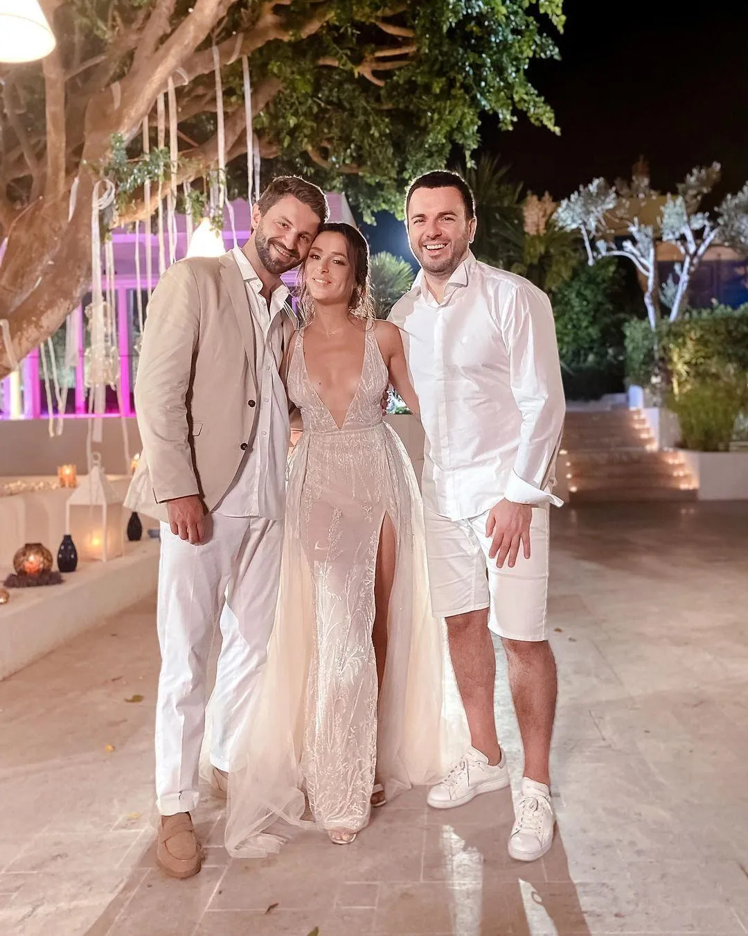 Холостячка Холостячка