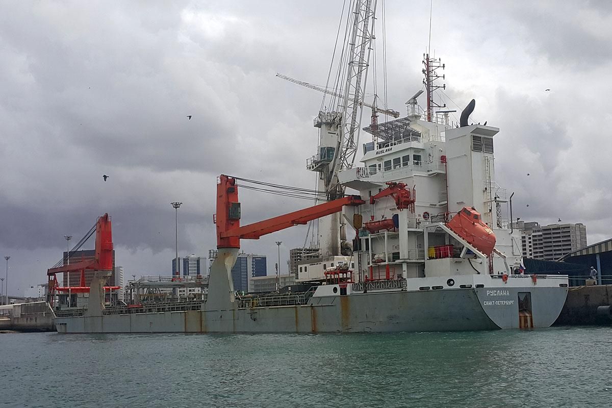 На борту знайшли п'яний екіпаж: російське судно мало не наскочило на мілину у Польщі - Новини росії - 24 Канал На борту знайшли п'яний екіпаж: російське судно мало не наскочило на мілину у Польщі - Новини росії - 24 Канал