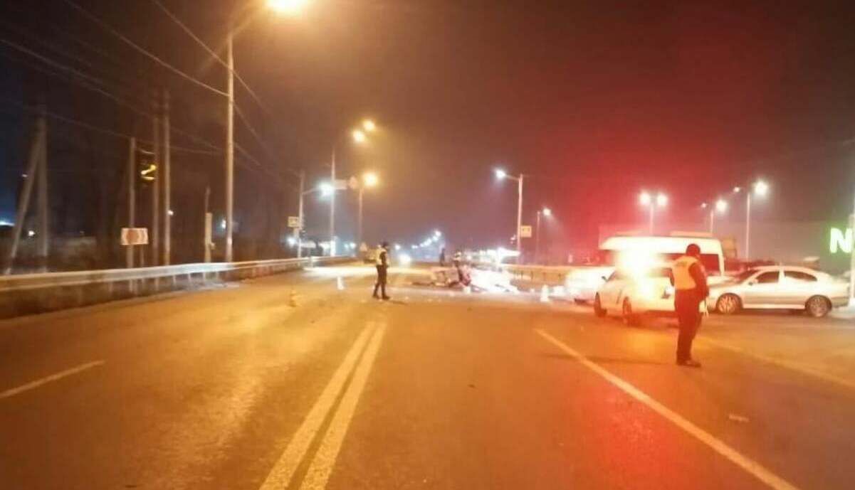 Під Києвом поліцейський влаштував ДТП, в якій загинули двоє людей - Україна новини - Київ Під Києвом поліцейський влаштував ДТП, в якій загинули двоє людей - Україна новини - Київ