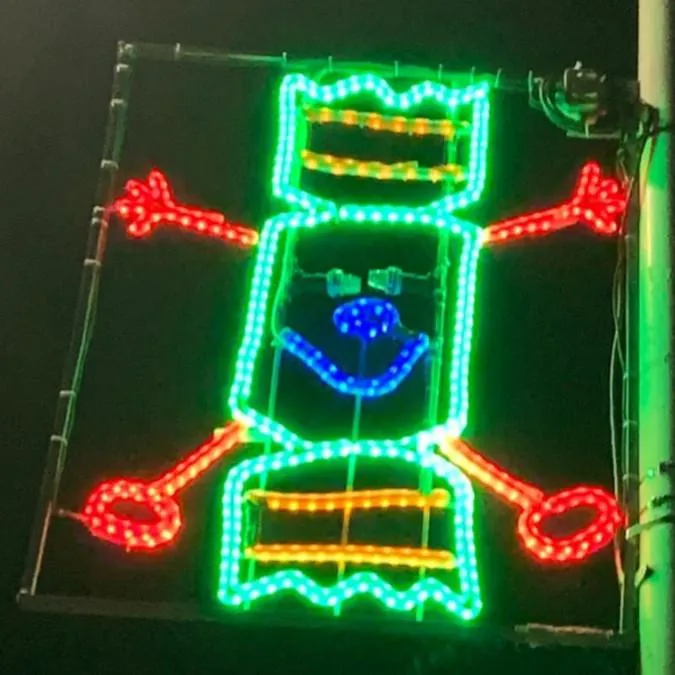 Дитячі дизайни новорічних прикрас Дитячі дизайни новорічних прикрас