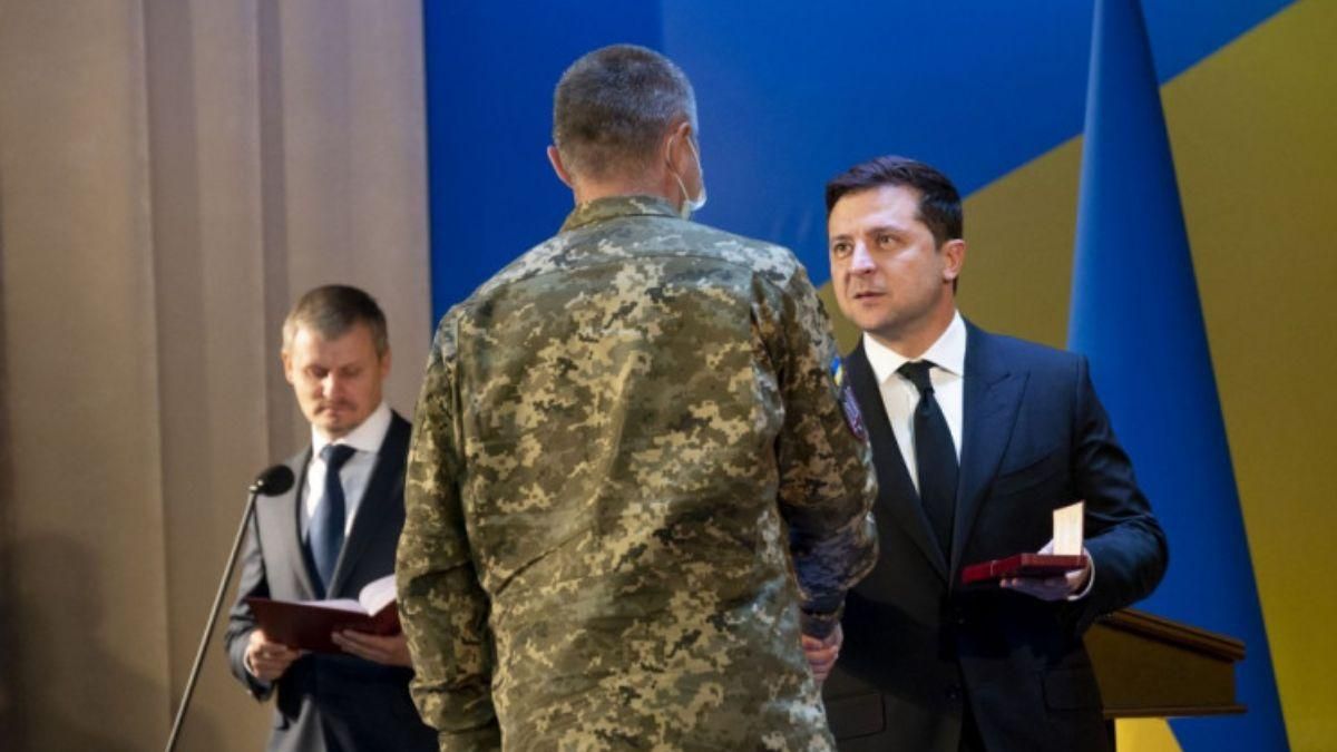 Военным вручили ряд наград к юбилею ВСУ
