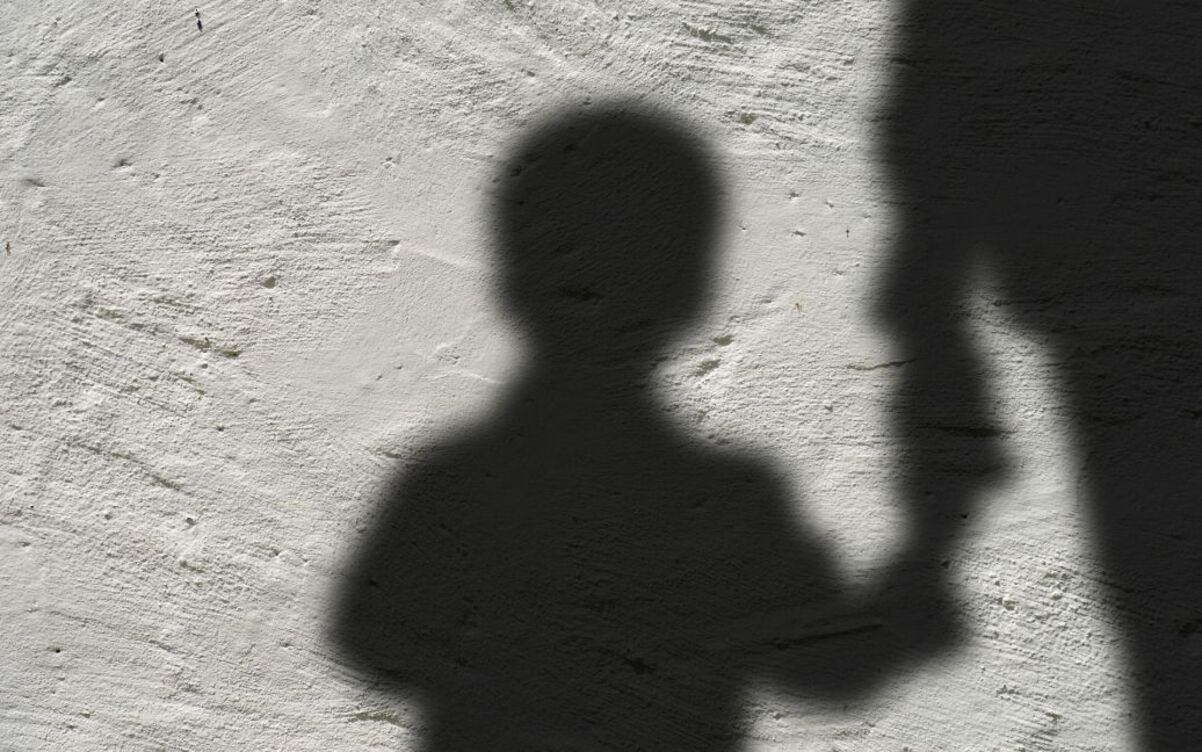 В Черкасской области мужчину подозревают в изнасиловании 7-летней родственницы