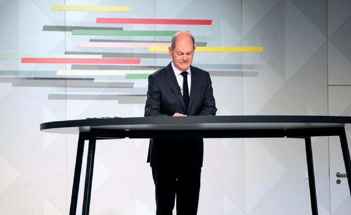 Преемник Меркель предупредил о неприемлемости новой угрозы России в отношении Украины Преемник Меркель предупредил о неприемлемости новой угрозы России в отношении Украины