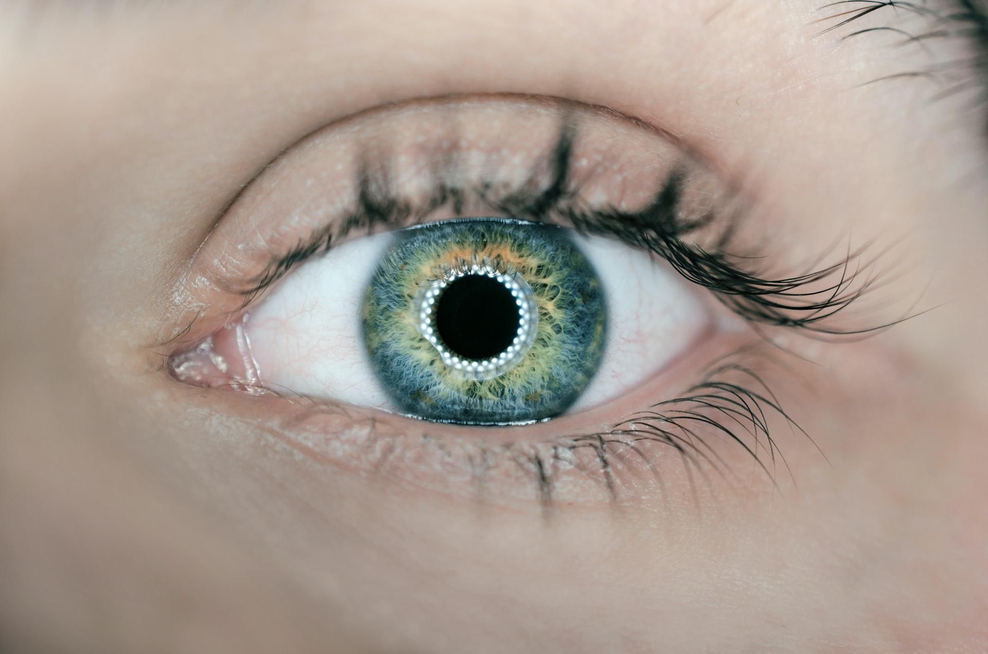 Samsung представила камеру, похожую на человеческий глаз: в чем ее особенность
