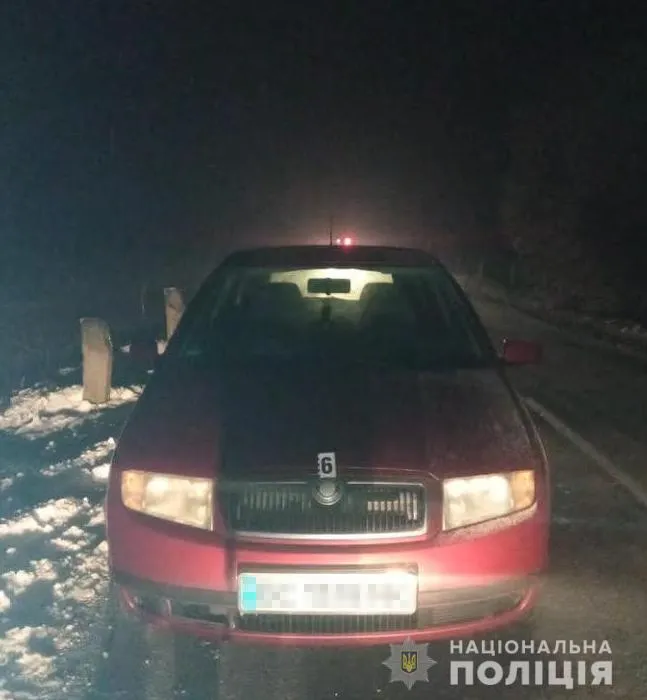 На Львівщині 26-річний водій на смерть переїхав лежачого на дорозі пенсіонера
