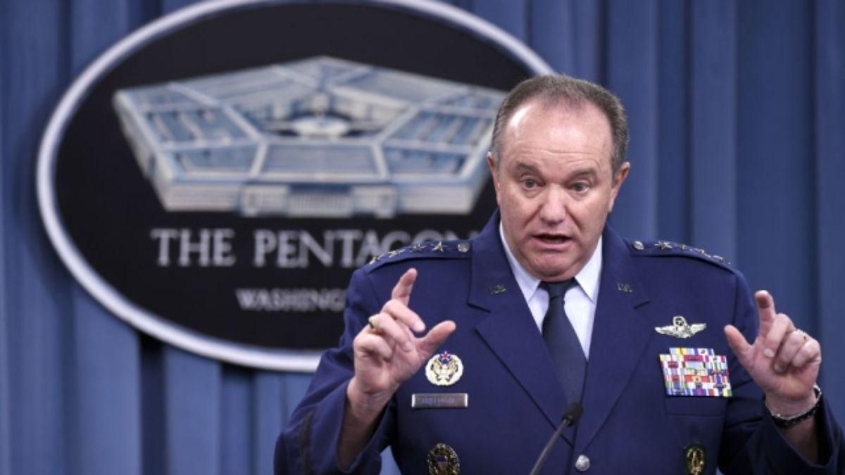 Санкцій недостатньо, – екскомандувач сил НАТО пропонує сильніше озброїти Україну - Новини росії - 24 Канал Санкцій недостатньо, – екскомандувач сил НАТО пропонує сильніше озброїти Україну - Новини росії - 24 Канал