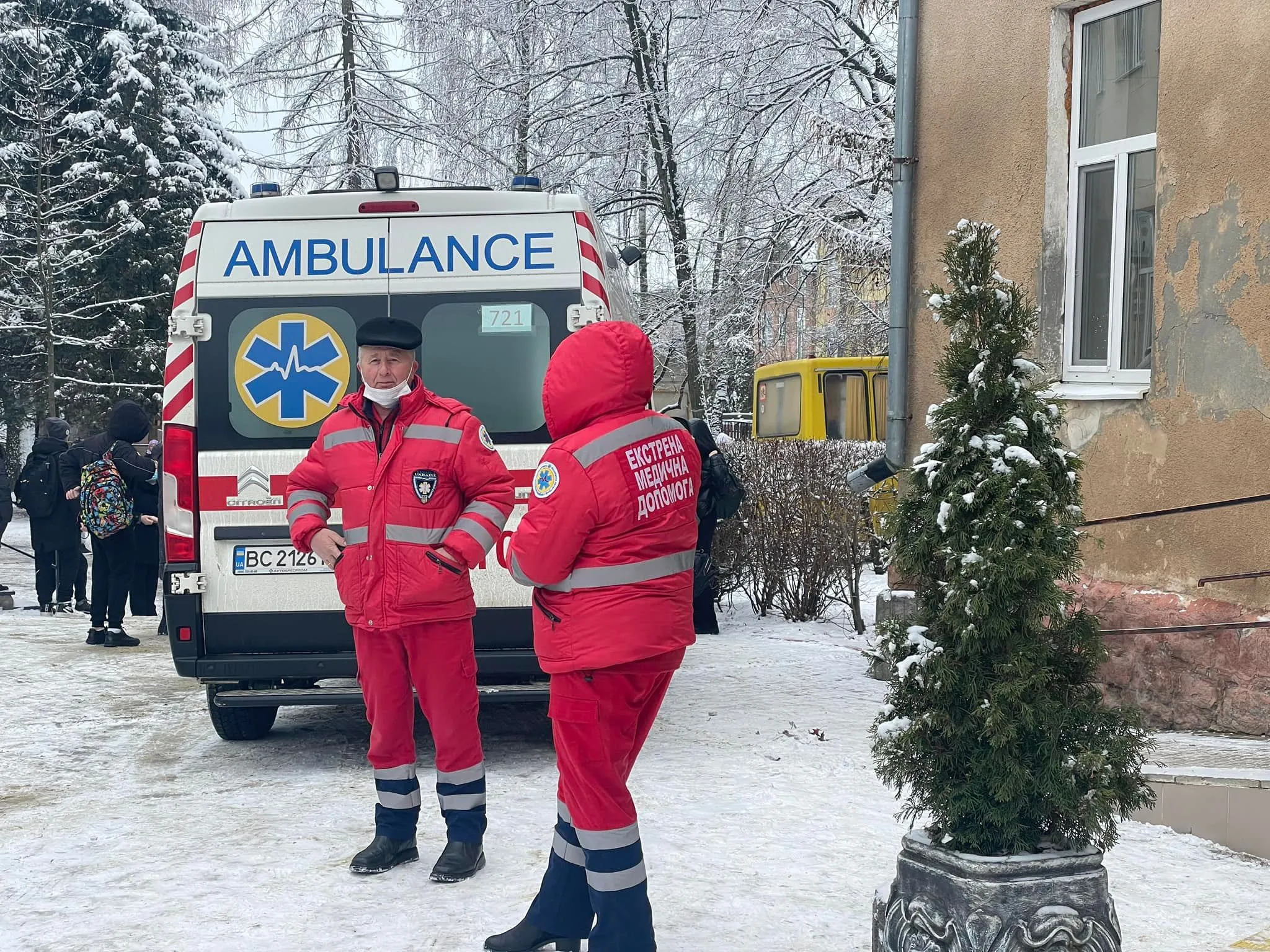 На Львівщині повідомили про замінування школи: дітей евакуювали