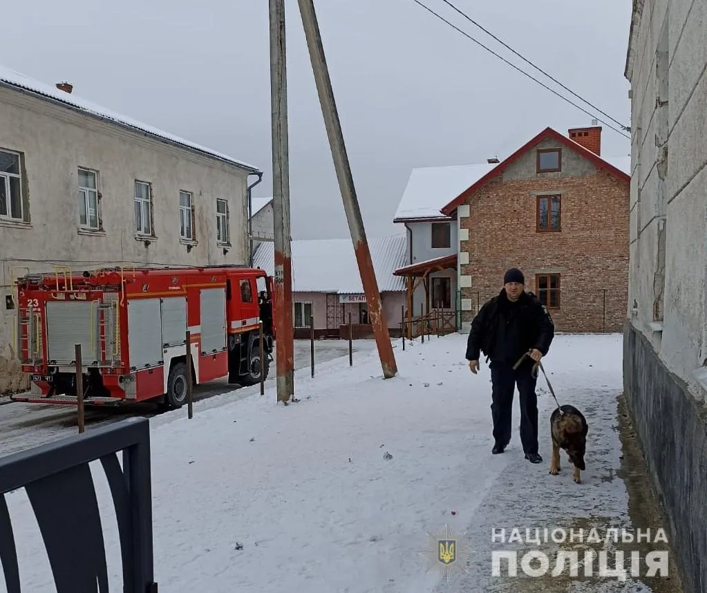 На Львівщині повідомили про замінування школи: дітей евакуювали