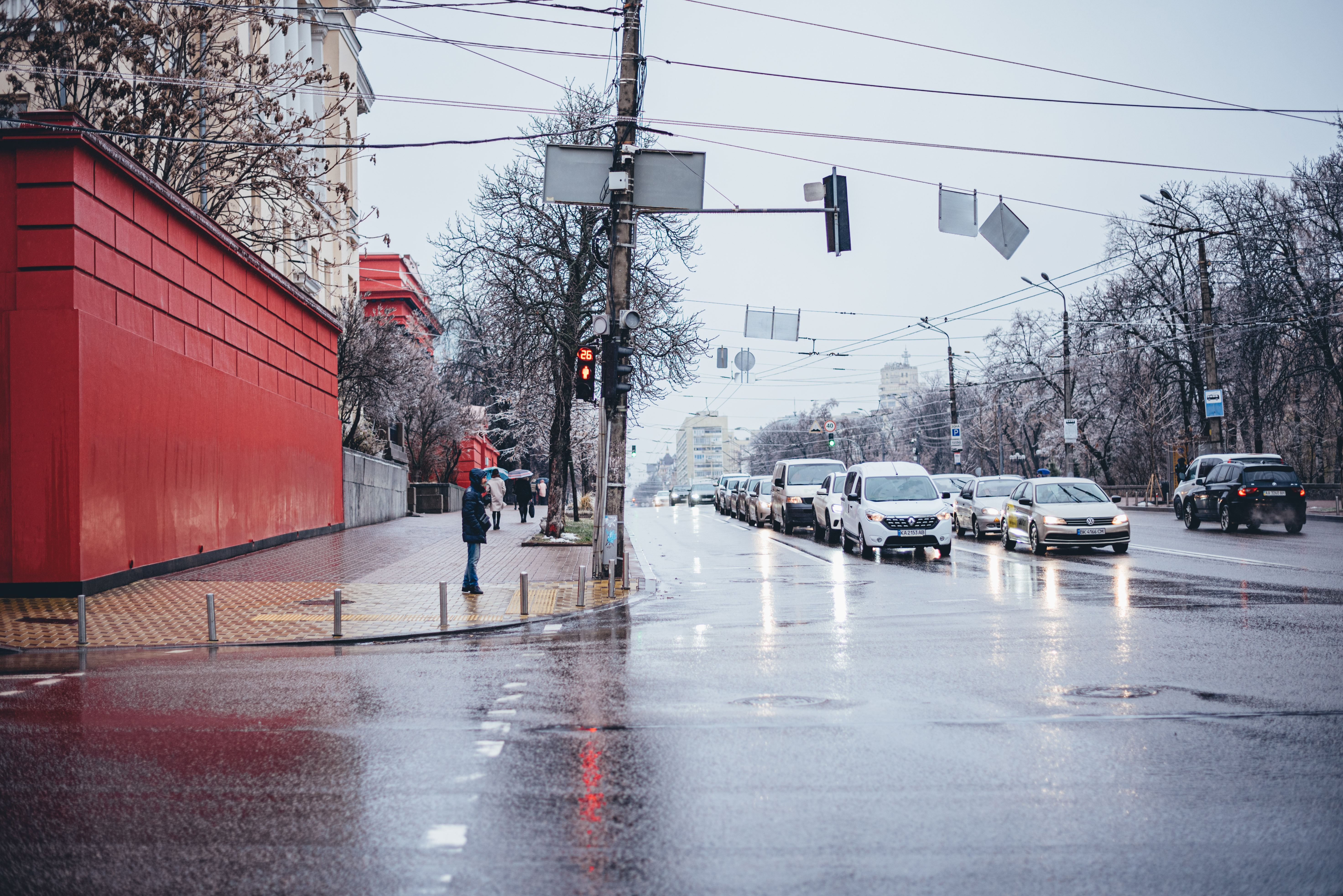Украину 9 декабря покроет гололедица: где будет опаснее всего Украину 9 декабря покроет гололедица: где будет опаснее всего