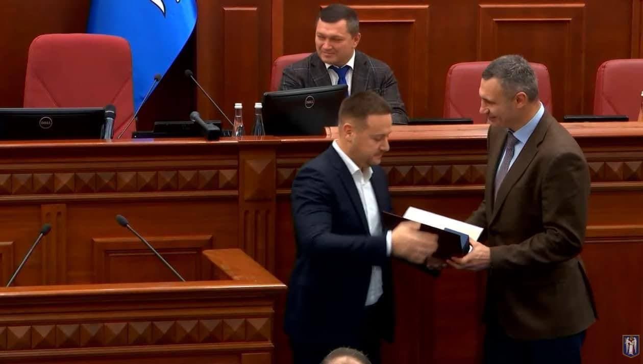 Кличко наградил своего экс-заместителя Слончака: тот бросался с кулаками на патрульного