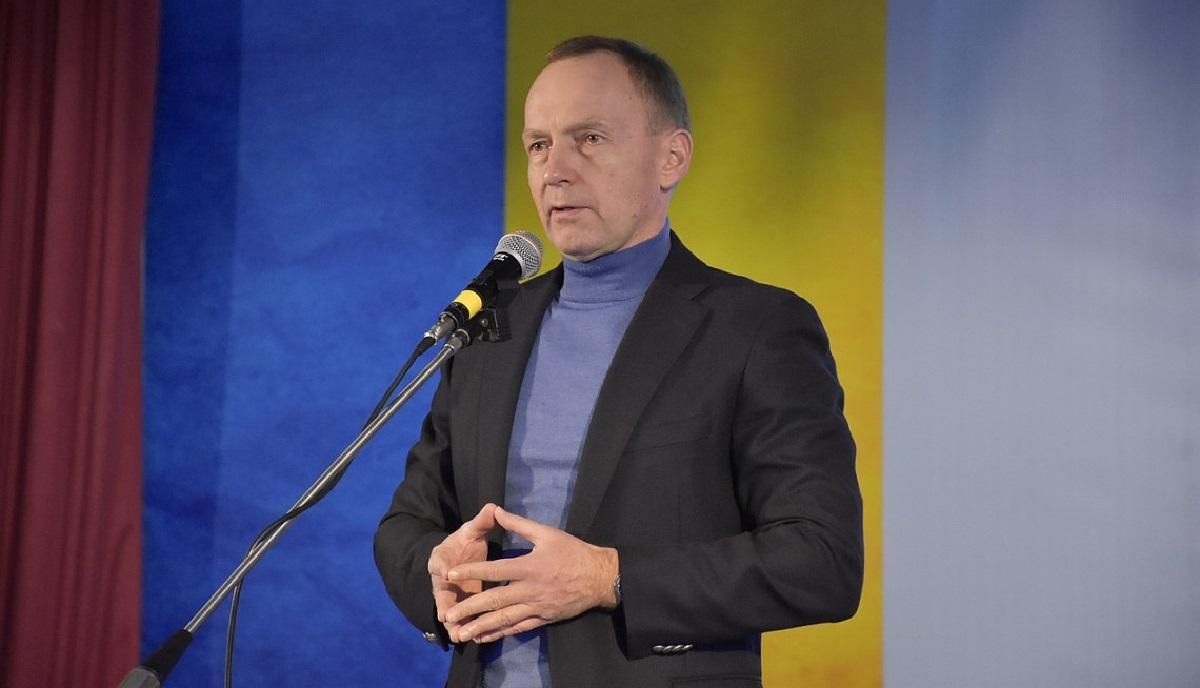 В ГБР не замечают нарушений в "Автодоре" – однако обвиняют Атрошенко за оппозиционность, – СМИ В ГБР не замечают нарушений в "Автодоре" – однако обвиняют Атрошенко за оппозиционность, – СМИ