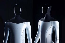 Маск заговорив про кризу народжуваності й розповів, як Tesla готується до цього