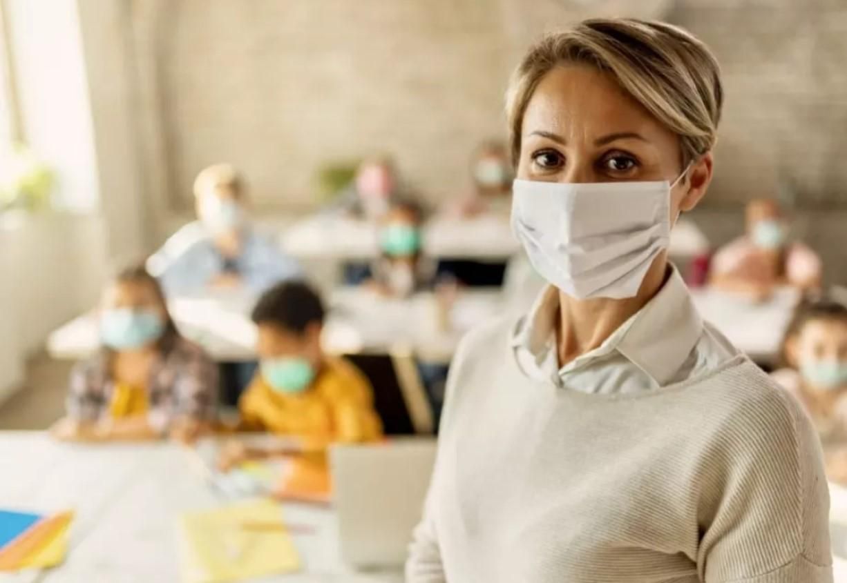 Почти 97% учителей вакцинировано, – Шкарлетт назвал области-лидеры Почти 97% учителей вакцинировано, – Шкарлетт назвал области-лидеры