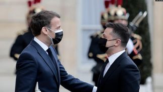 У Зеленского раскрыли детали разговора с Макроном