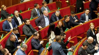 Останні засідання Ради у році: що на них розглядатимуть