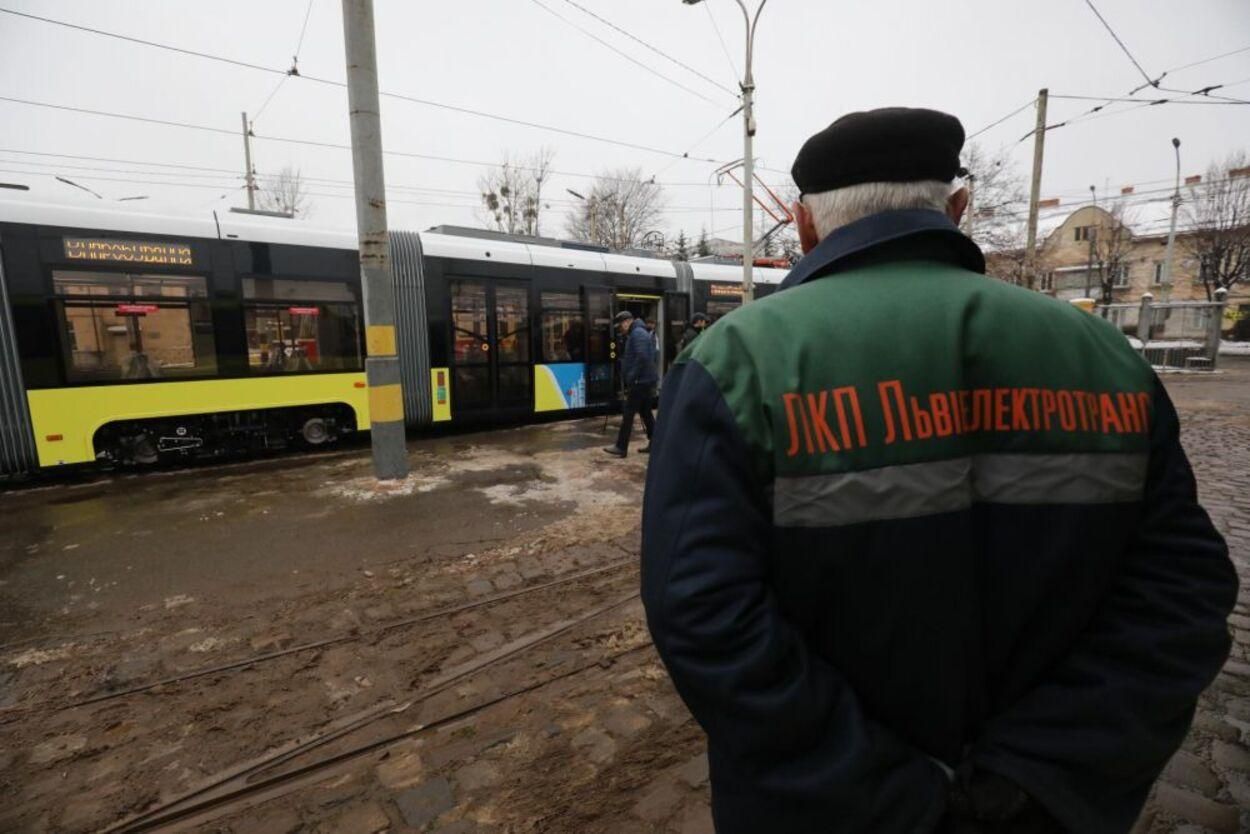 Львів отримує перші трамваї, придбані за 12 мільйонів євро