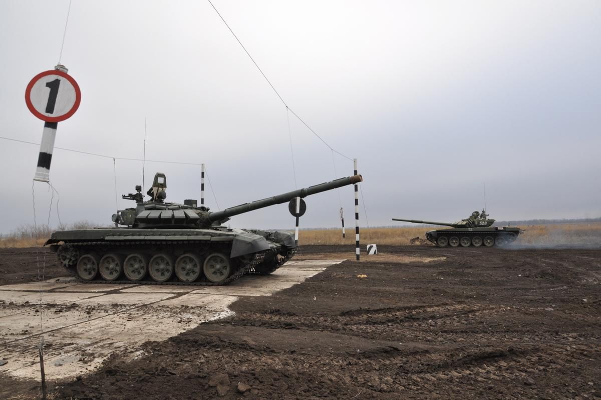 Россия провела обучение со стрельбами возле границ Украины и в Крыму Россия провела обучение со стрельбами возле границ Украины и в Крыму