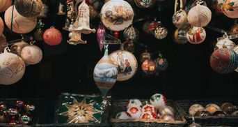 В Греции прошла выставка украинских рождественских украшений, созданных во львовской мастерской