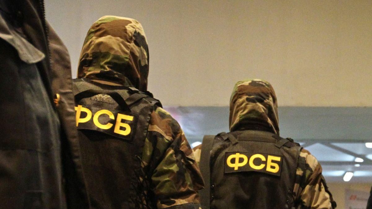 У Росії заявили про затримання сотні "українських неонацистів" - Росія новини - 24 Канал У Росії заявили про затримання сотні "українських неонацистів" - Росія новини - 24 Канал