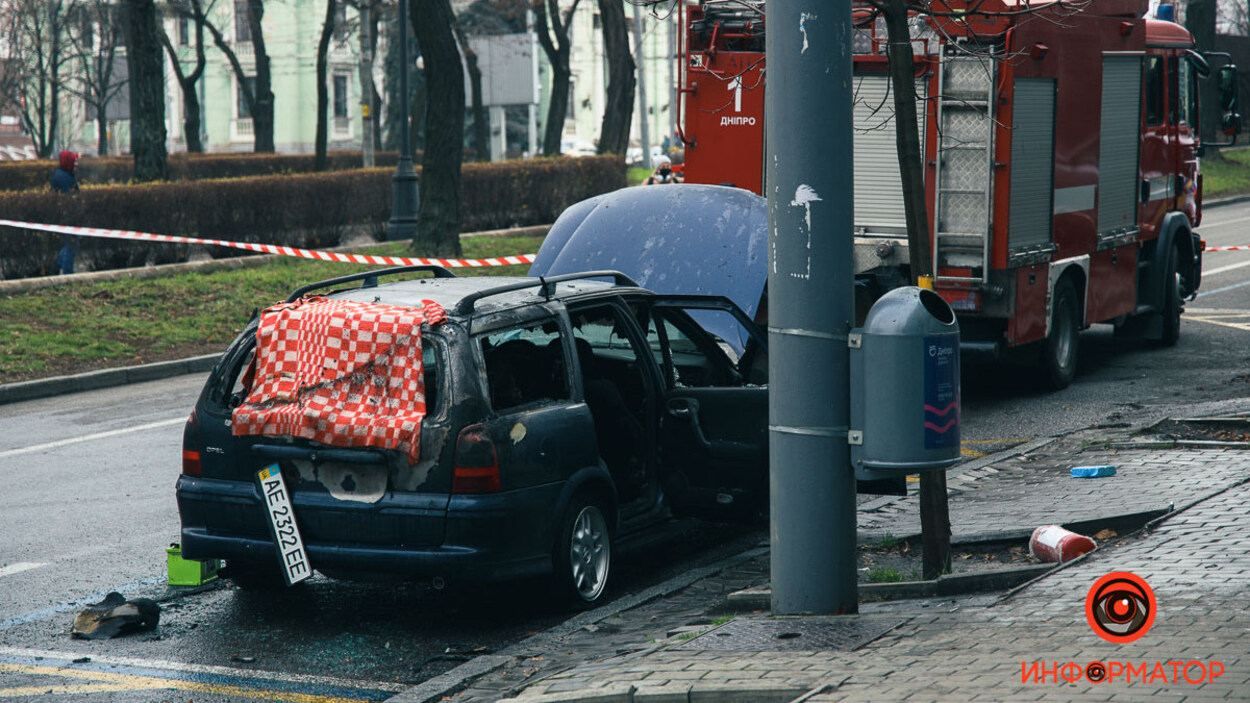 В сгоревшем авто в Днепре нашли автомат: подозреваемого в подготовке к  убийству задержали - novosti-dnepra - Днепр