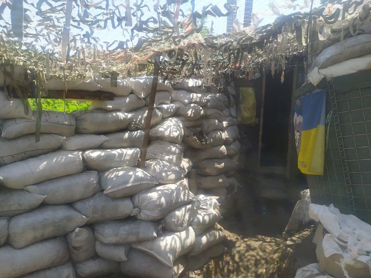 Мы закопаны, и россияне тоже, – интервью с воином бригады "Эдельвейс" на Донбассе - Новости России и Украины - 24 Канал Мы закопаны, и россияне тоже, – интервью с воином бригады "Эдельвейс" на Донбассе - Новости России и Украины - 24 Канал