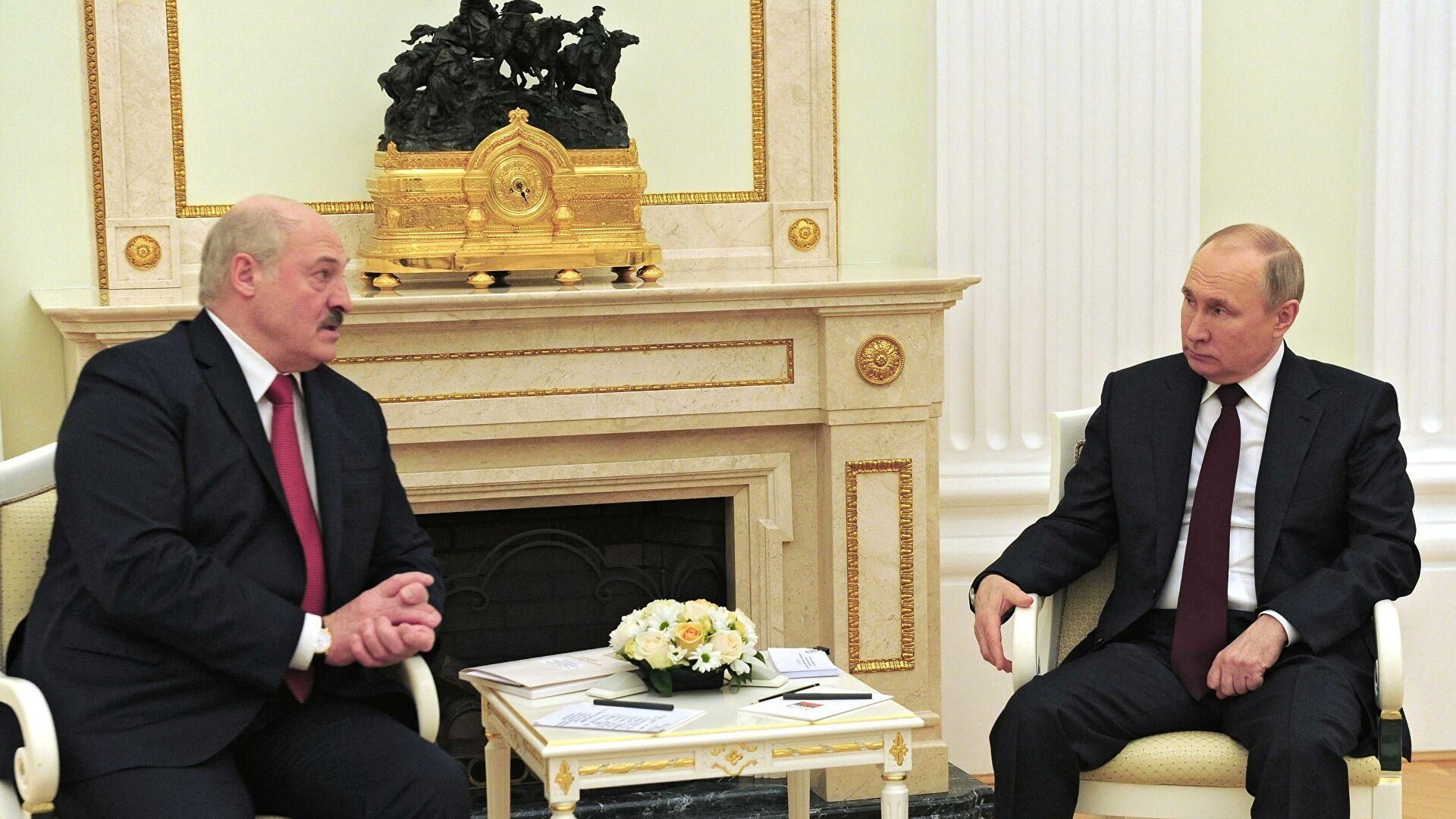 Лукашенко хочет создать с Путиным новый "Советский Союз"