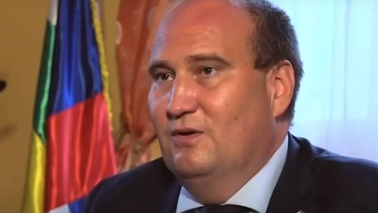 У Євросоюзі назвали відповідального за вбивство російських журналістів у ЦАР - Новини Росія - 24 Канал У Євросоюзі назвали відповідального за вбивство російських журналістів у ЦАР - Новини Росія - 24 Канал