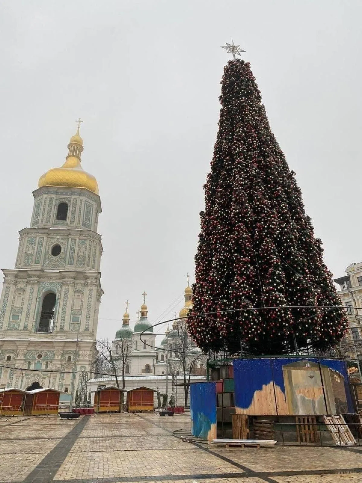 Новий рік у Києві, ялинка на Софійській площі 