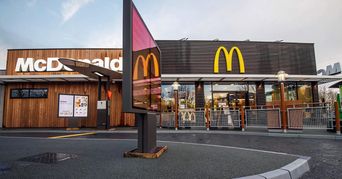 Відкрився перший вуглецево нейтральний McDonald's: де розташований