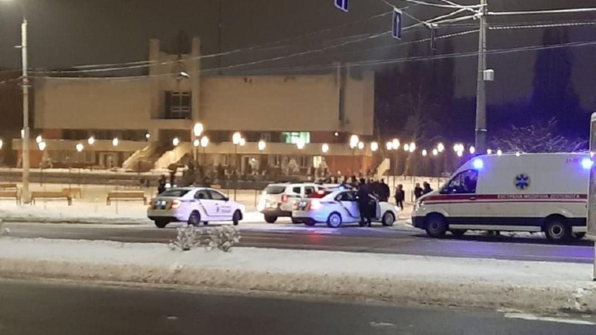 У Луцьку п'яний водій ледь не розчавив дітей, які катались на санчатах - Новини Луцька сьогодні - 24 Канал У Луцьку п'яний водій ледь не розчавив дітей, які катались на санчатах - Новини Луцька сьогодні - 24 Канал