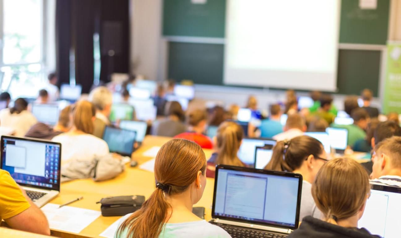 Для студентов всех специальностей: украинские вузы внедрят курс по IT-предпринимательству Для студентов всех специальностей: украинские вузы внедрят курс по IT-предпринимательству