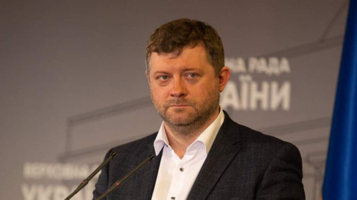 Заявление Богдана о зарплате "слуг" в конвертах: Корниенко посоветовал ему идти в НАБУ Заявление Богдана о зарплате "слуг" в конвертах: Корниенко посоветовал ему идти в НАБУ