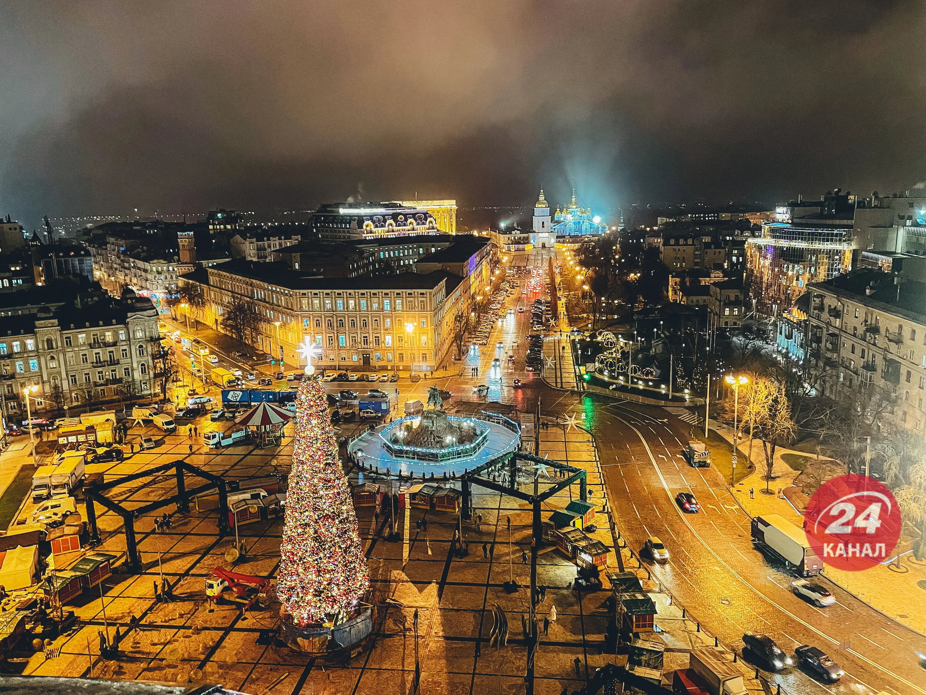 Новий рік у Києві, Софійська площа, ялинка Новий рік у Києві, Софійська площа, ялинка