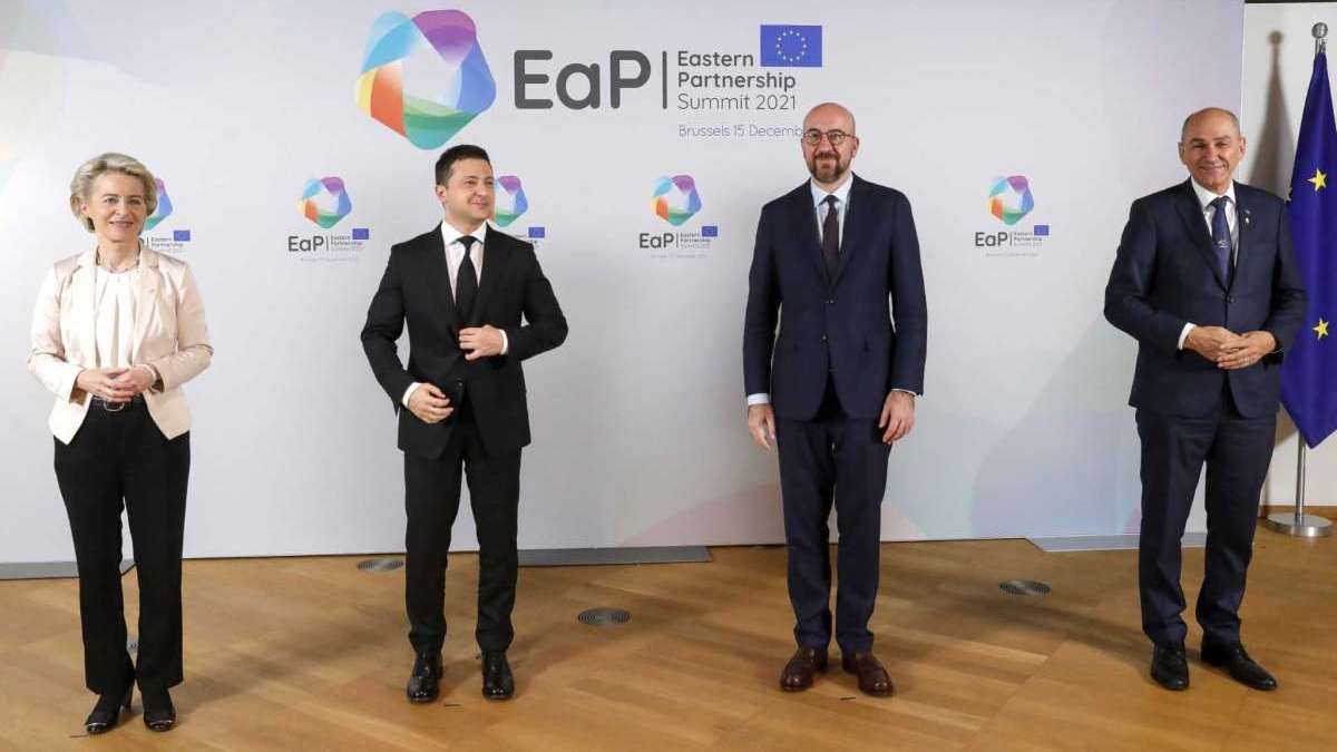 Цена агрессии: в Евросоюзе говорят, что уже подготовили серьезные санкции против России - 24 Канал Цена агрессии: в Евросоюзе говорят, что уже подготовили серьезные санкции против России - 24 Канал