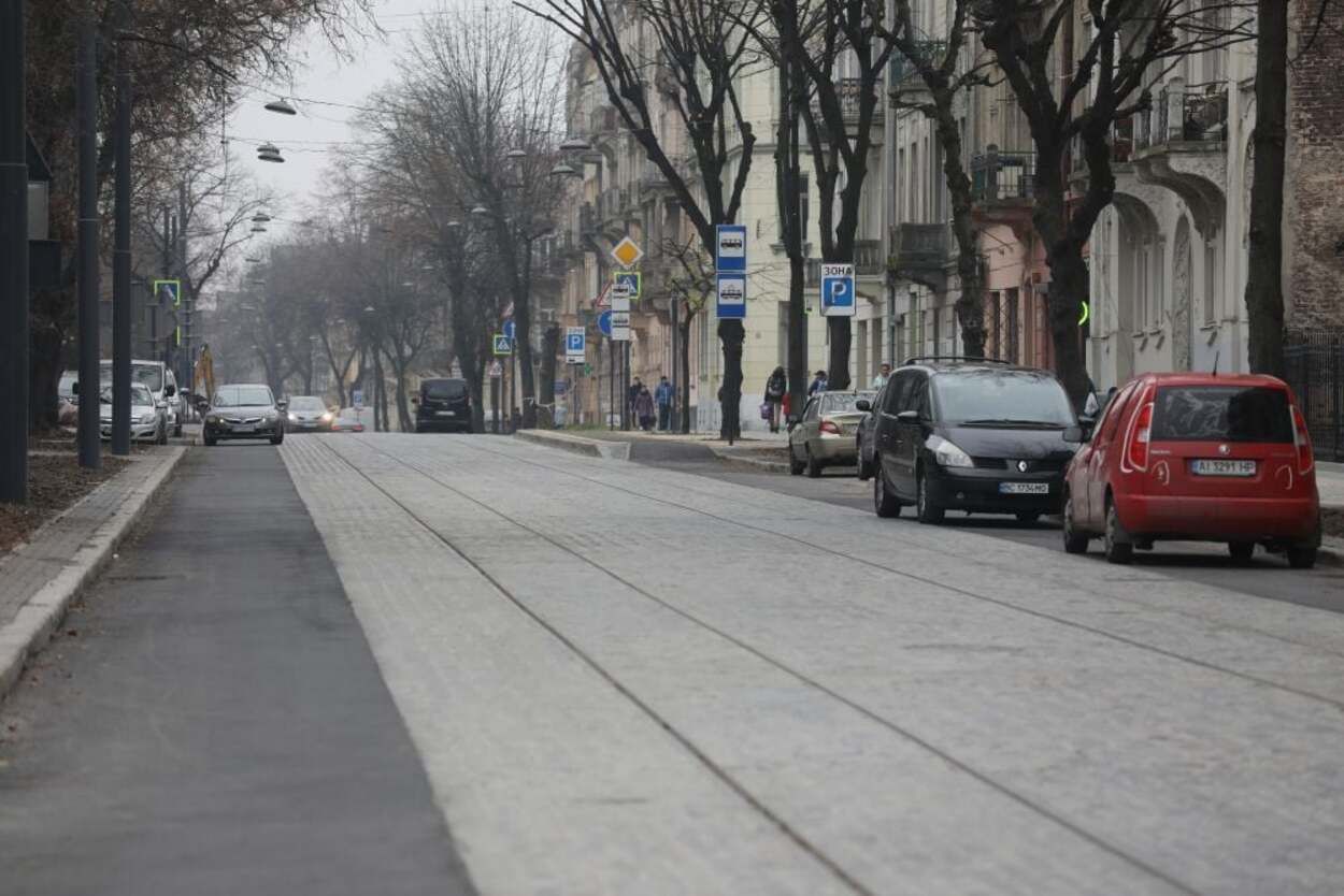 Улицу Бандеры во Львове наконец-то открывают для проезда