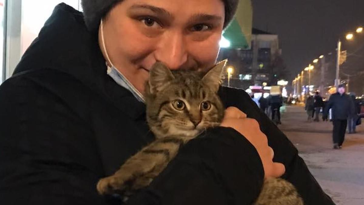 Благодаря публикации в соцсетях: спасенная в метро Харькова кошечка нашла хозяев Благодаря публикации в соцсетях: спасенная в метро Харькова кошечка нашла хозяев