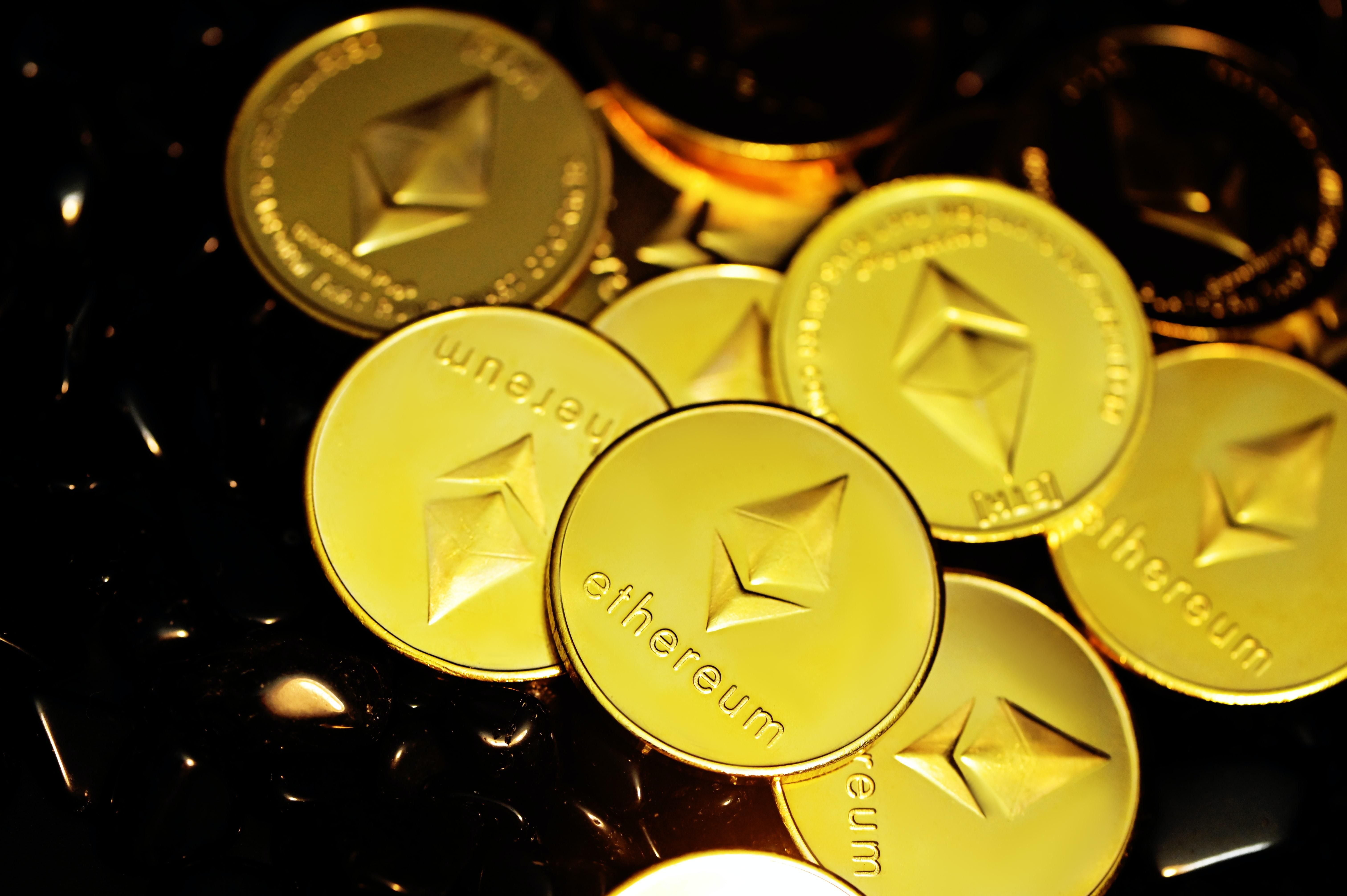 Американец собрал криптоферму на 7 тысяч видеокарт: выглядит безумно Американец собрал криптоферму на 7 тысяч видеокарт: выглядит безумно