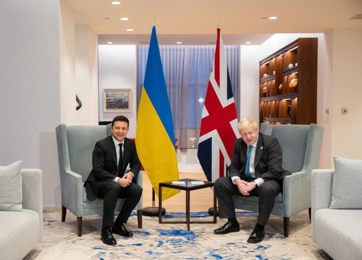 Велика Британія підтримує Україну: Зеленський обговорив з Джонсоном агресію Кремля - Україна новини - 24 Канал