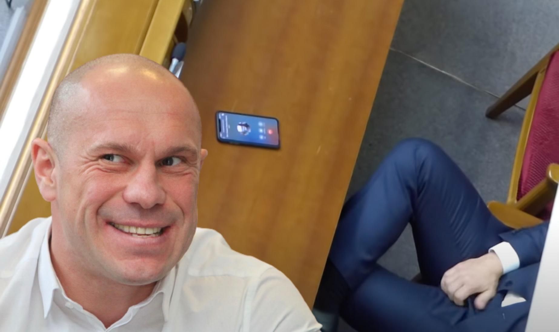 Роками працював над образом, – Кива каже, що навмисно торкався себе в Раді - Україна новини - 24 Канал Роками працював над образом, – Кива каже, що навмисно торкався себе в Раді - Україна новини - 24 Канал