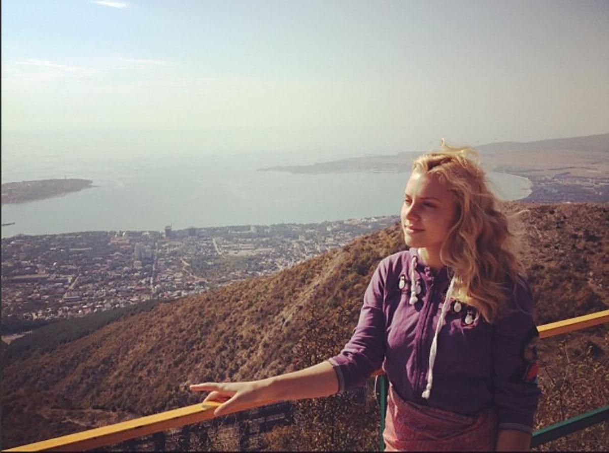 Запретили въезд на 3 года: в Украину не впустили известную российскую актрису Запретили въезд на 3 года: в Украину не впустили известную российскую актрису