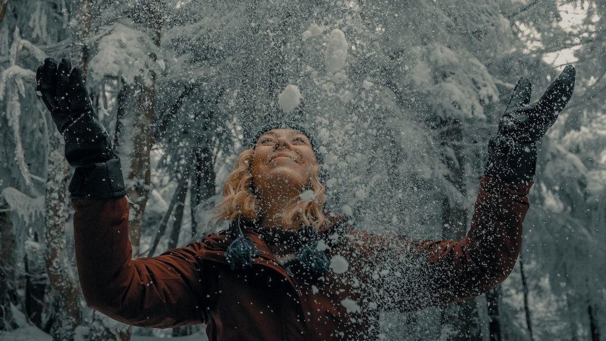 Let it snow на украинском: тикток готовится к Новому году с праздничным трендом - Украина новости - 24 Канал Let it snow на украинском: тикток готовится к Новому году с праздничным трендом - Украина новости - 24 Канал