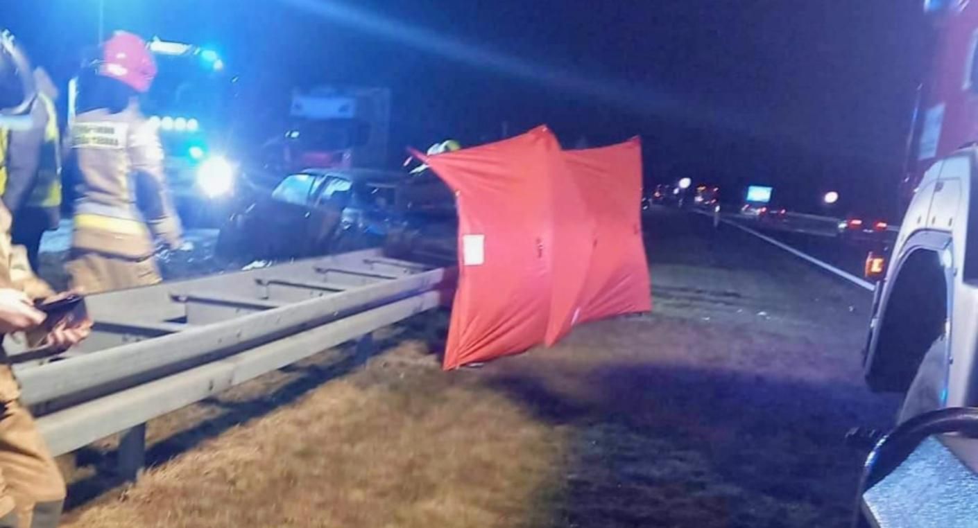 У Польщі у двох автотрощах загинули громадяни України - Україна новини - 24 Канал У Польщі у двох автотрощах загинули громадяни України - Україна новини - 24 Канал