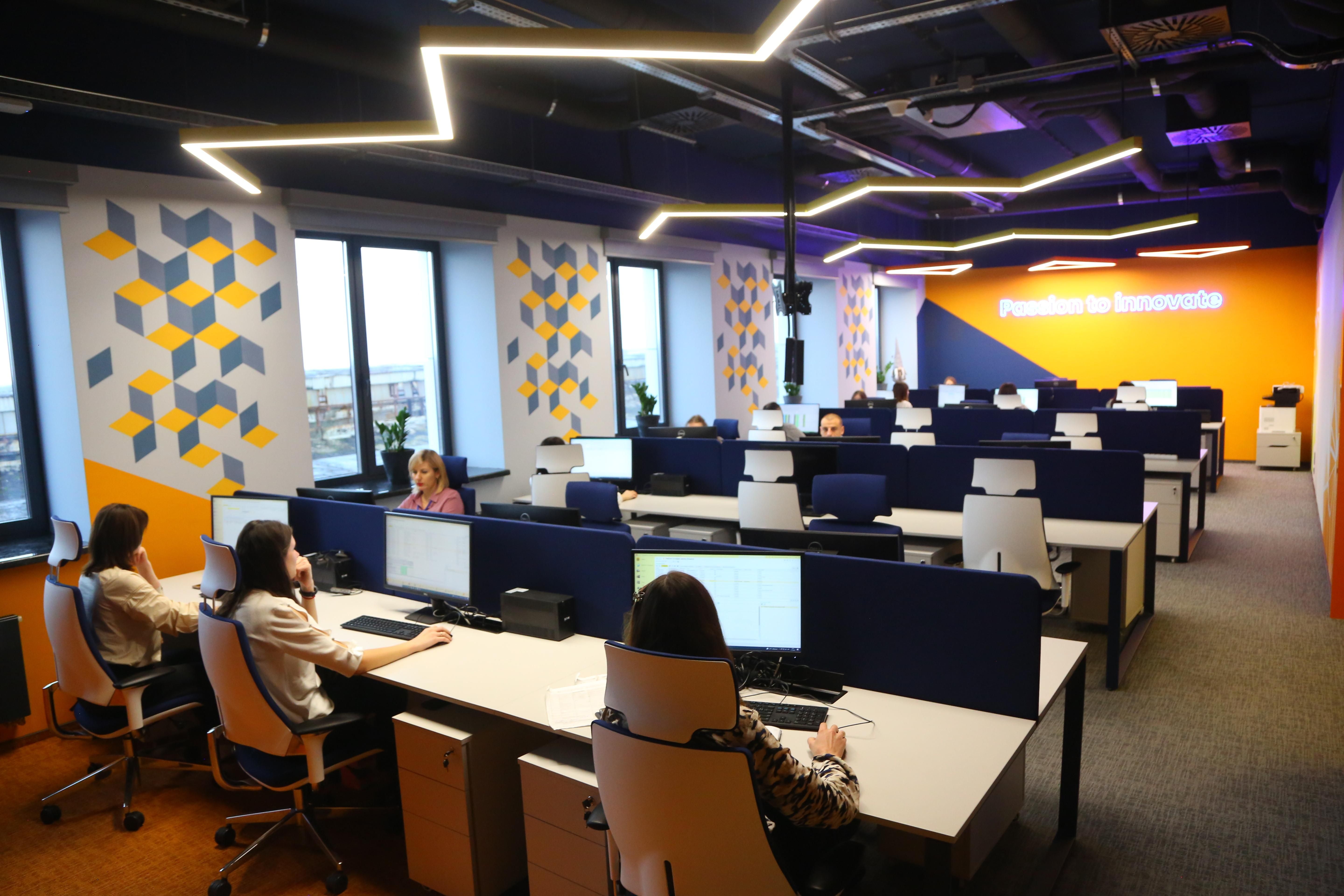 Мощный интеллектуальный хаб: Эпицентр открыл уникальный IQ-офис Мощный интеллектуальный хаб: Эпицентр открыл уникальный IQ-офис