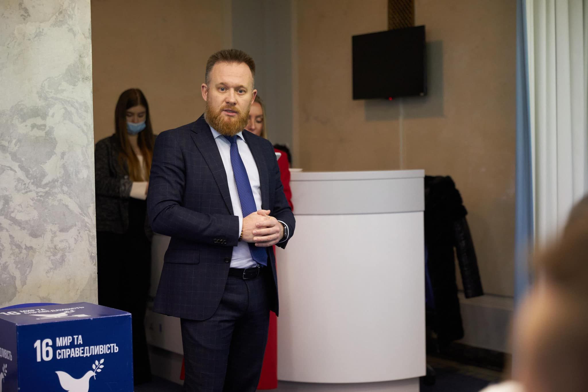 НАПК нашло в декларации нардепа нарушений почти на 7 миллионов гривен НАПК нашло в декларации нардепа нарушений почти на 7 миллионов гривен