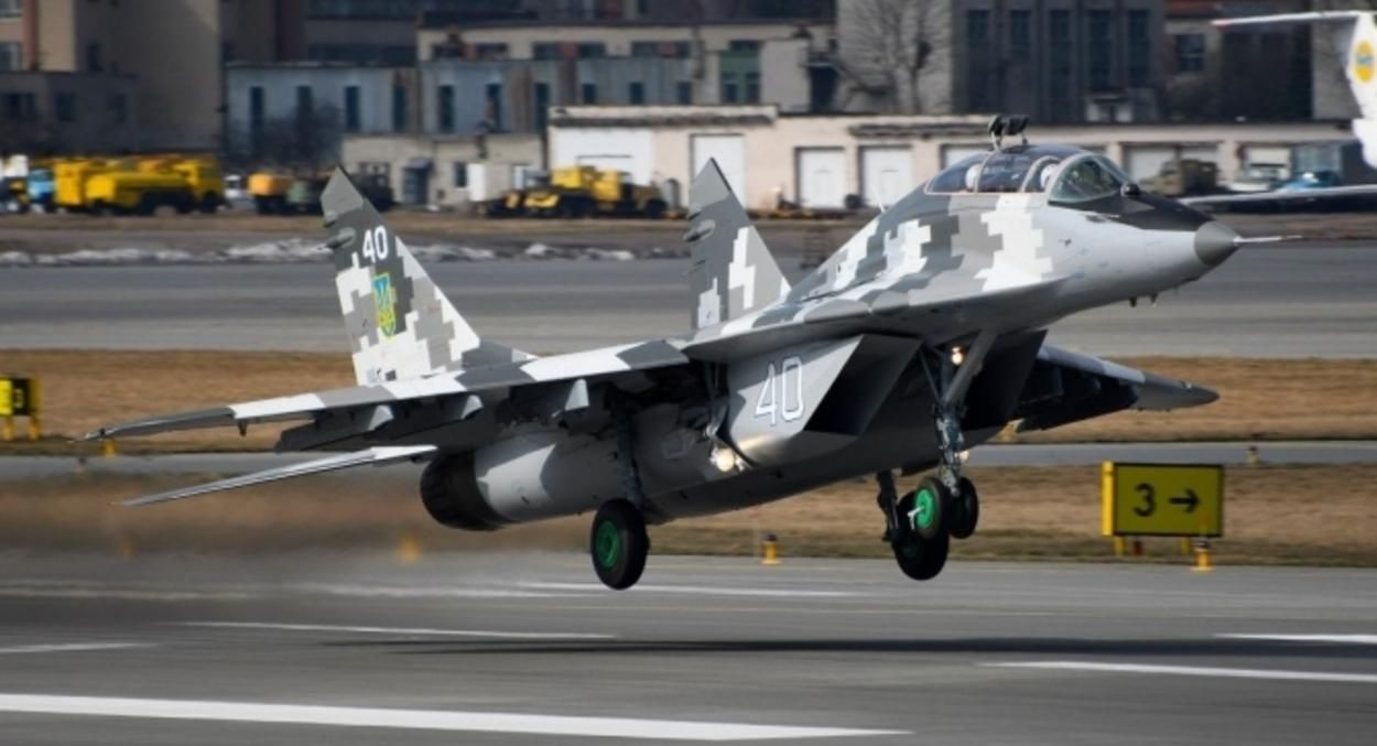 На Львовском авиазаводе отремонтируют истребитель МиГ-29 за 74 миллиона гривен