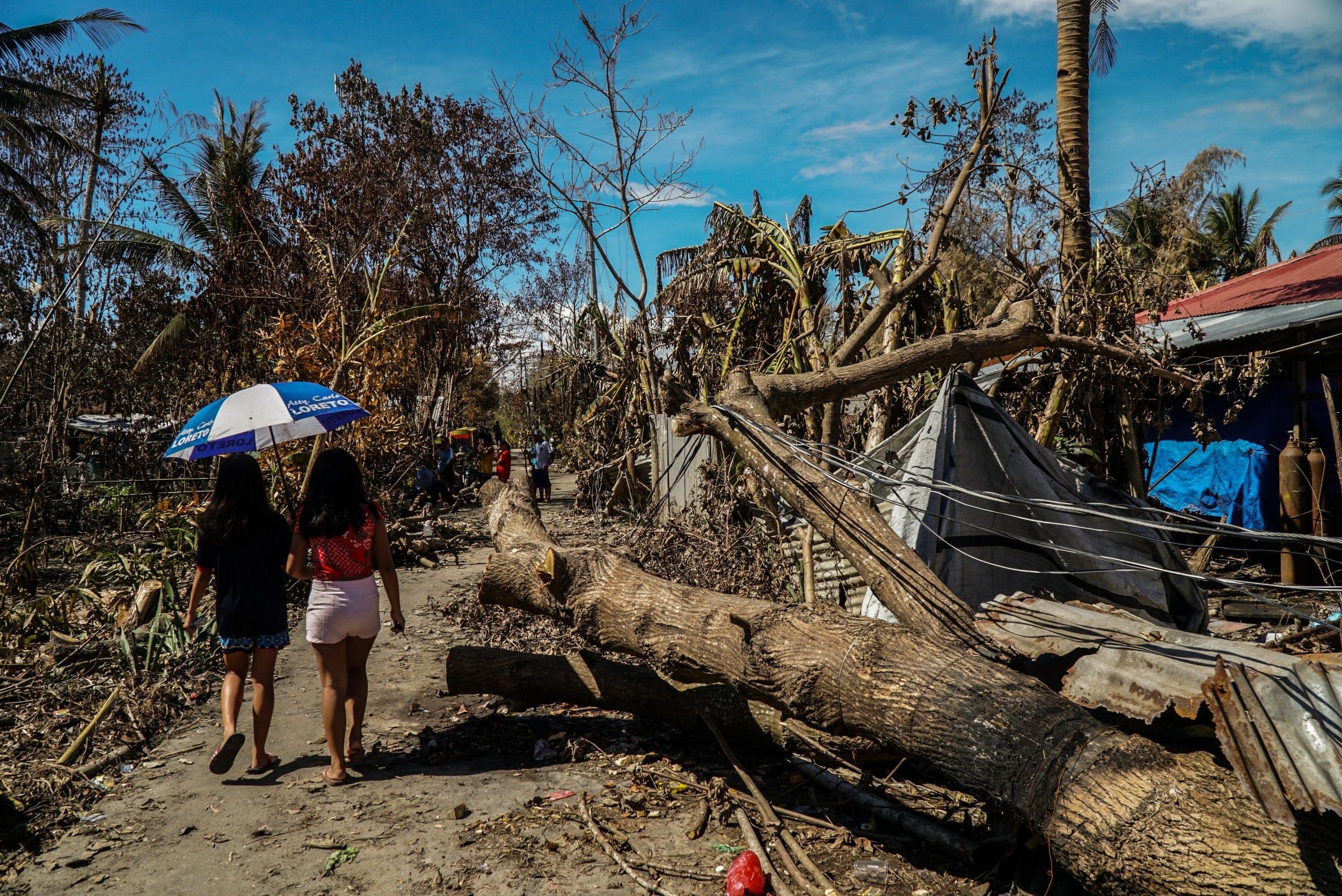 Тайфун Рай превратил Филиппины в ад: погибли почти 400 человек