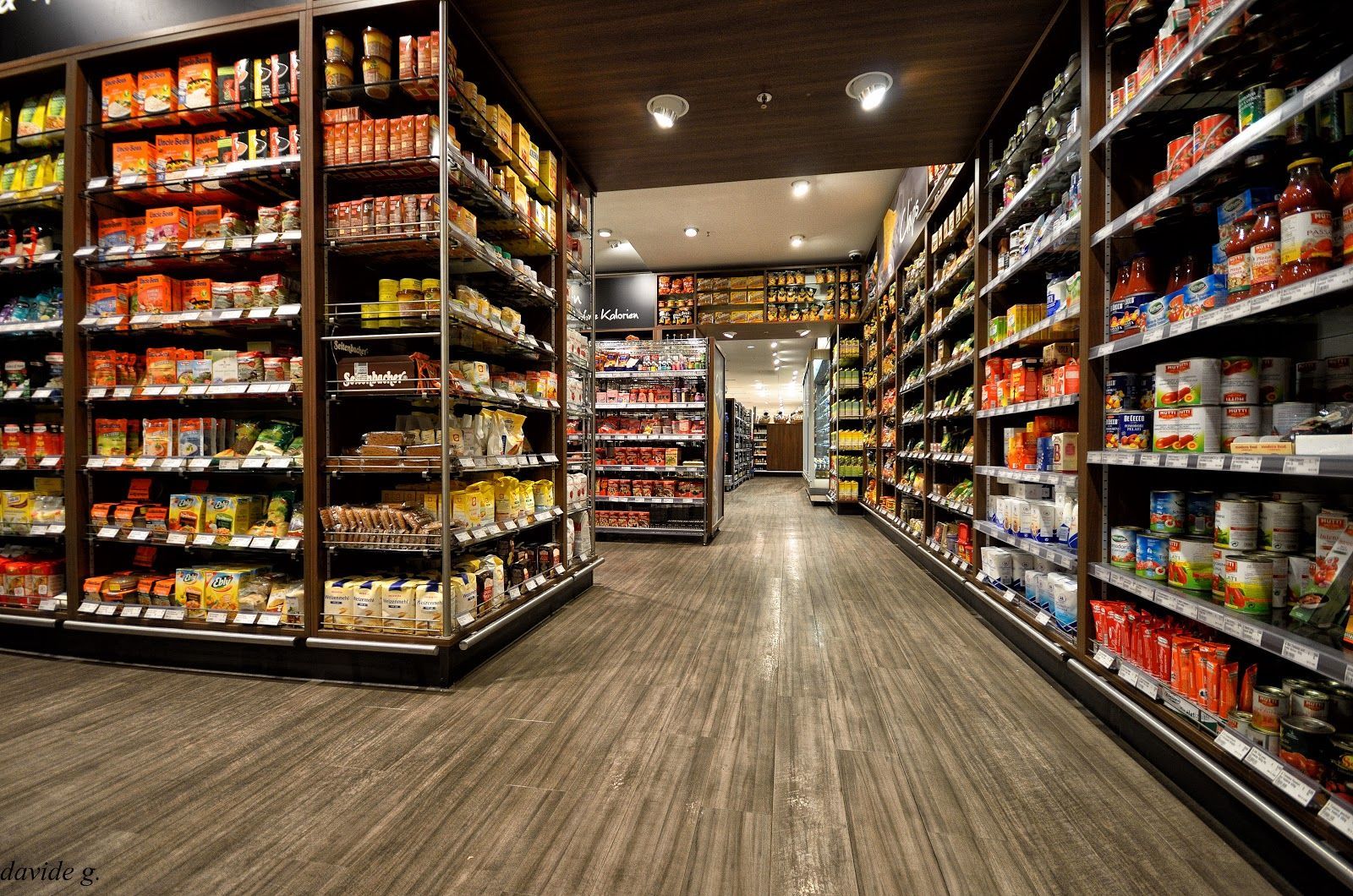 В Хмельницкой области мужчину осудили за кражу чипсов и сока В Хмельницкой области мужчину осудили за кражу чипсов и сока