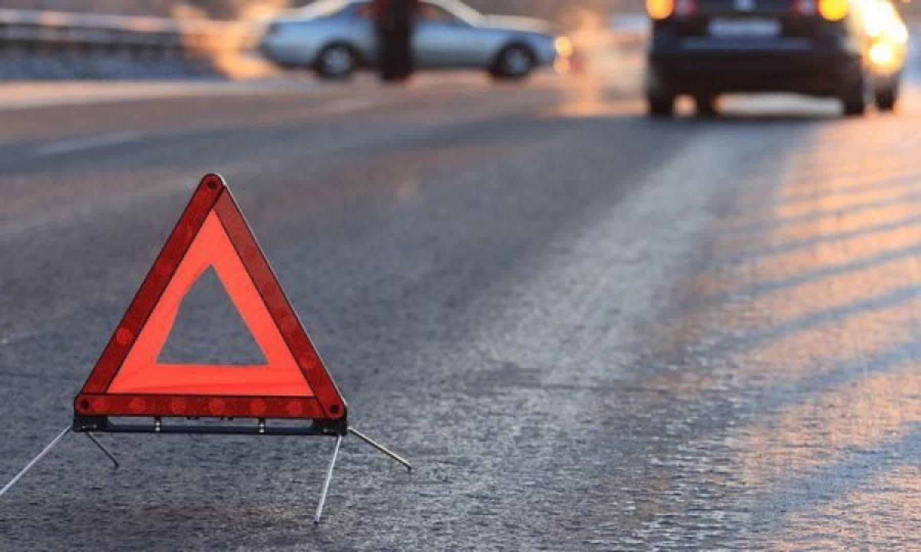 В Ровненской области из-за скользкой дороги в ДТП столкнулись сразу 8 автомобилей