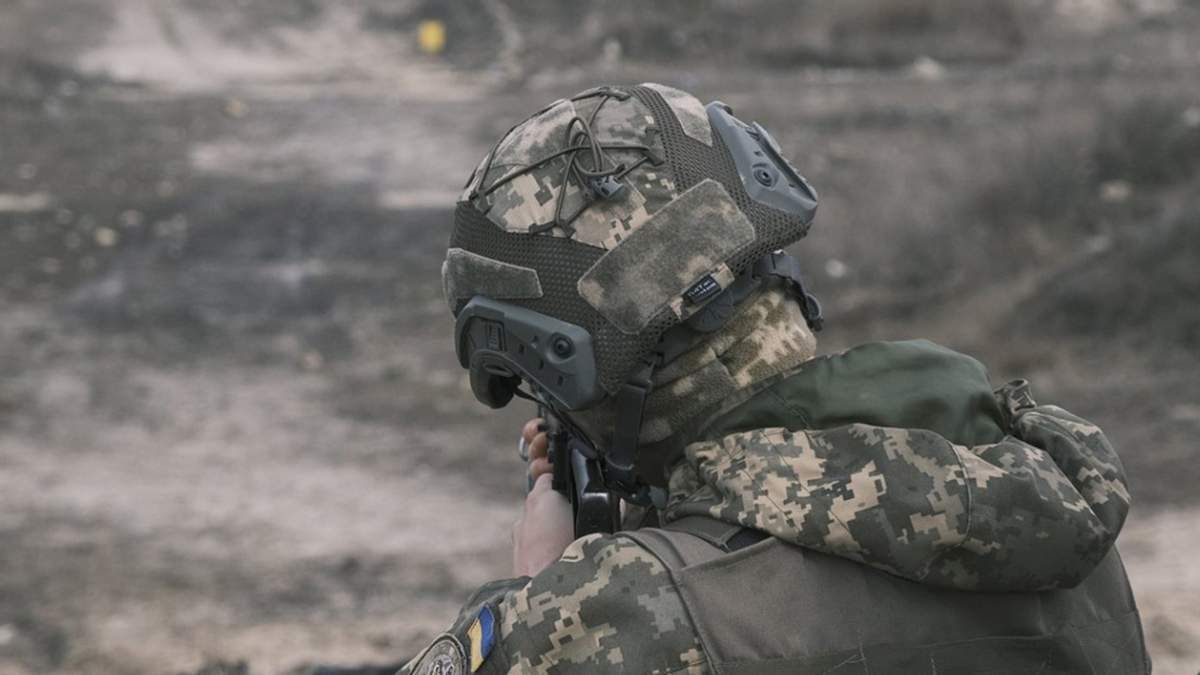 Бойовики поранили українського бійця біля Широкиного - Україна новини - 24 Канал