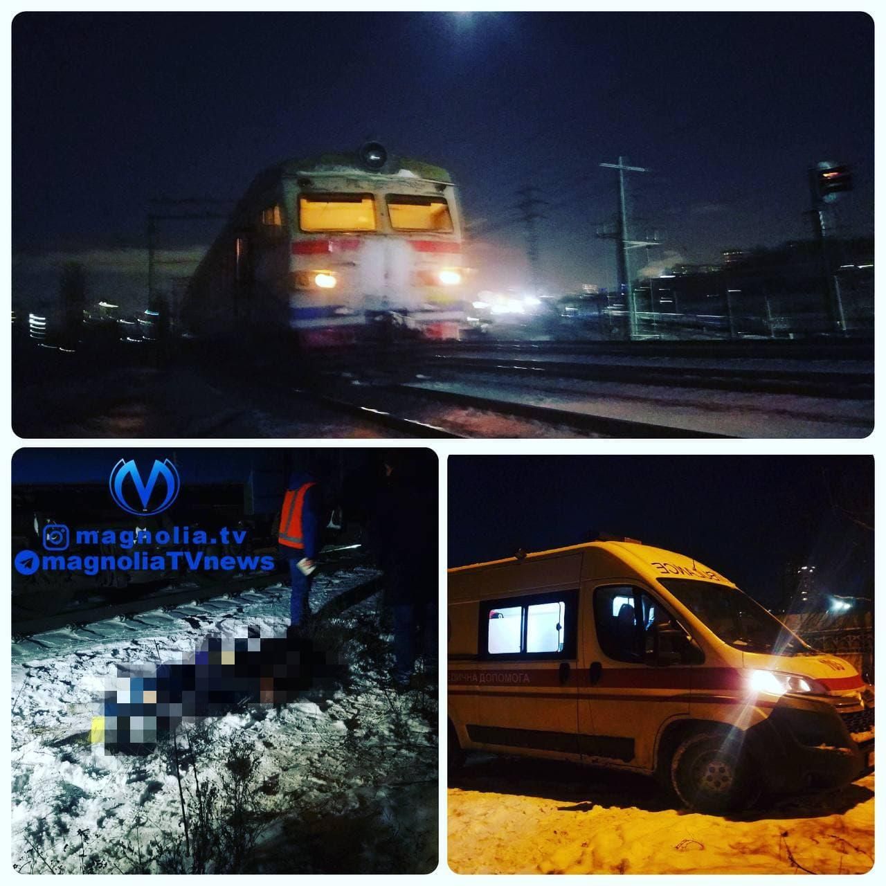 На Караваевых Дачах мужчина попал под городскую электричку и погиб На Караваевых Дачах мужчина попал под городскую электричку и погиб